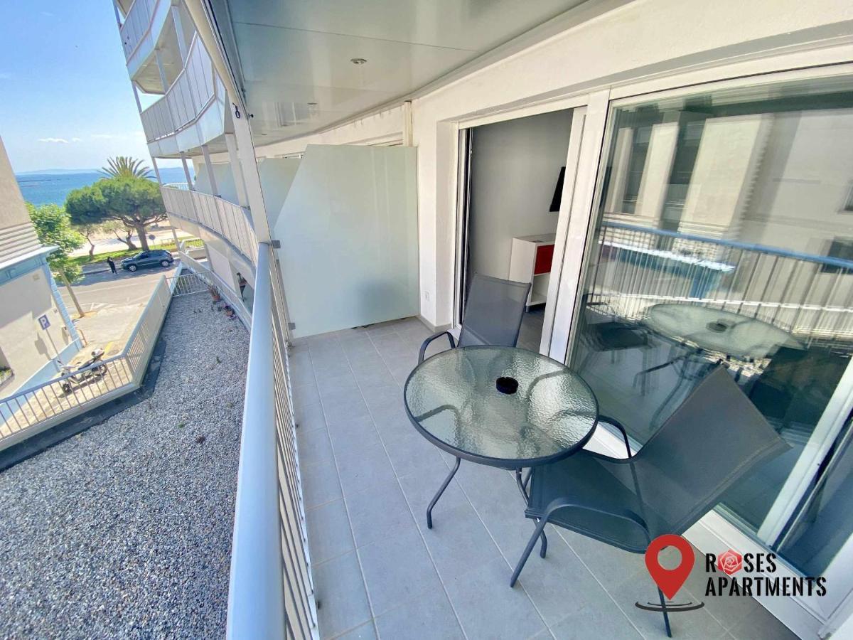 Roses Apartments 2 - Vista Mar Lateral 1Habitacion Exterior photo